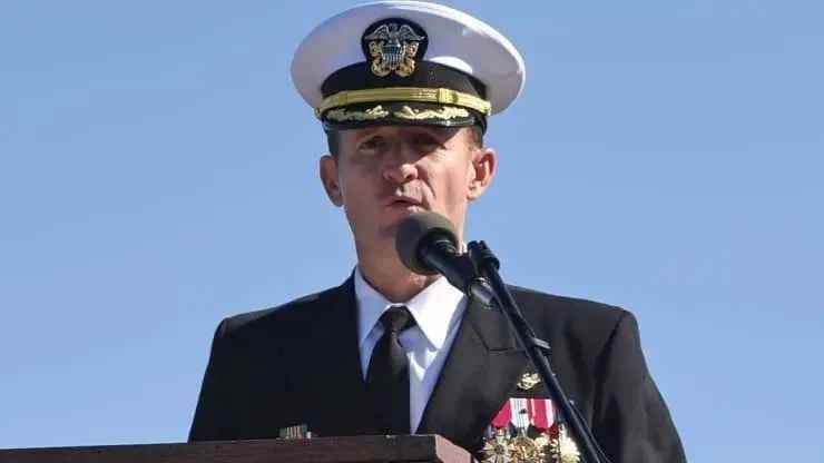 水兵感染、舰长被免、部长辞职！美“罗斯福”号航母上发生了什么？