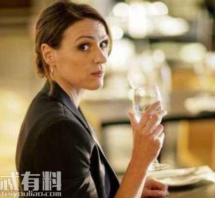 夫妻的世界原版结局是什么 韩剧夫妻的世界和原版有什么不同吗