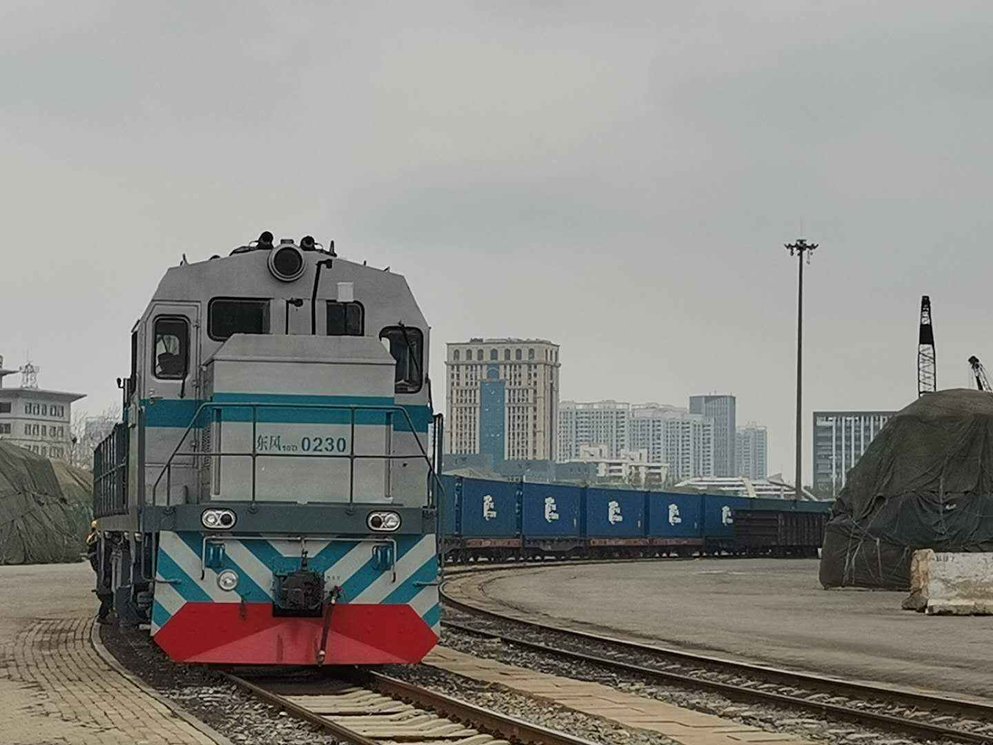 青岛城阳区：共享产业链化解外贸出口难题