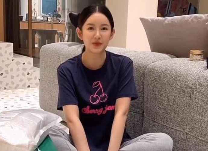 张子萱透露孕期细节怎么回事？陈赫现身评论区却吐槽这件事！