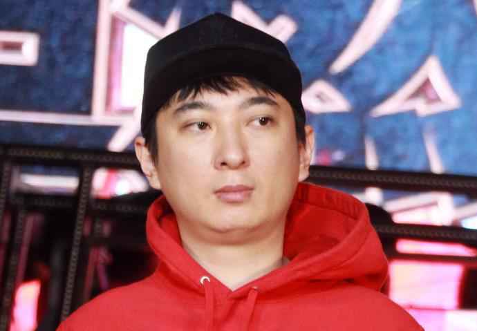 王思聪赞罗志祥黑料怎么回事 王思聪下场带领网友吃瓜事件始末