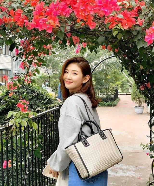 赖弘国前妻辟谣：没空管闲事，对阿娇和赖弘国离婚只字未提