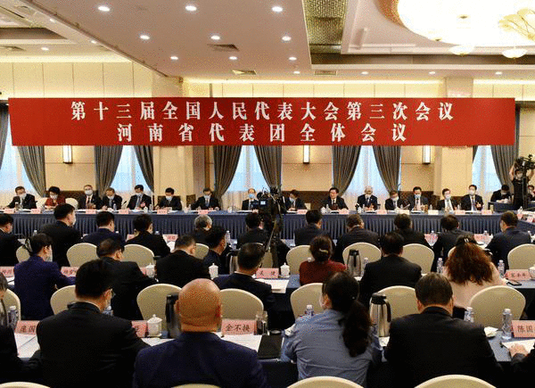 王杜娟代表：总书记关心的“受制于人”难题，我们已在实践中找到了答案