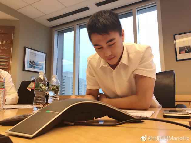 何猷君更改微博认证怎么回事 何猷君微博认证改成什么