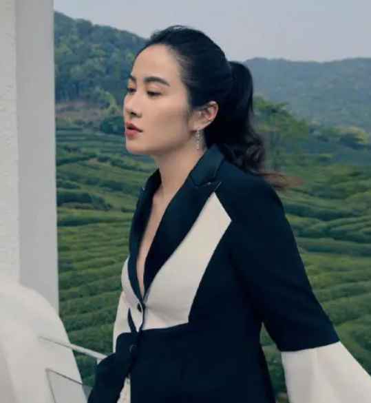叶璇为什么怼工作人员？叶璇怼工作人员全过程曝光令人震惊