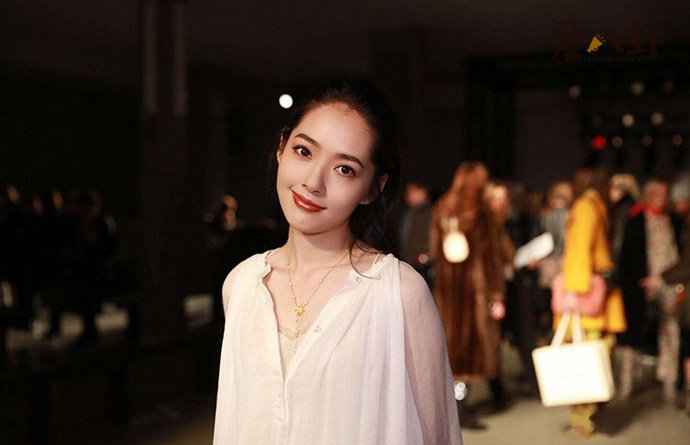 郭碧婷孕肚照曝光2020 她什么时候怀孕的和向佐领证结婚了吗