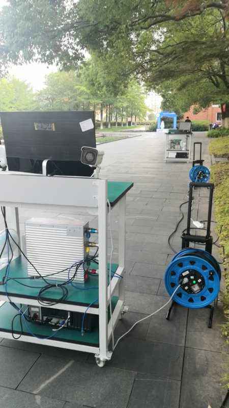 中国首次自主研发全套E波段毫米波通信芯片