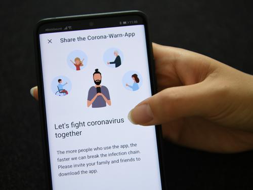 新冠警告App曝出——德国争夺数字主权任重道远|国际战“疫”行动