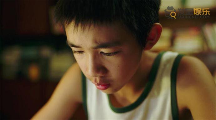 荣梓杉个人资料是混血吗 荣梓杉家庭背景曝光父母是干什么的