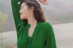何穗为什么被称为仙姑,看这组绿衣大片你就知道了
