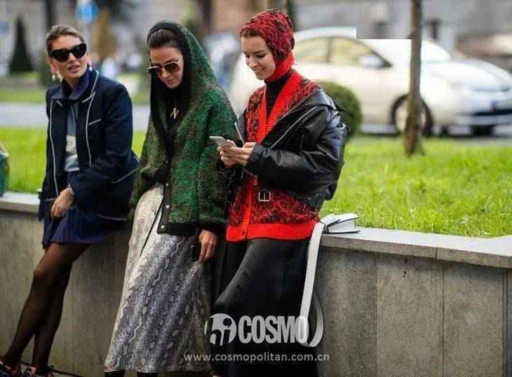 赵丽颖这身告诉我,东欧有时尚,也真的很硬核