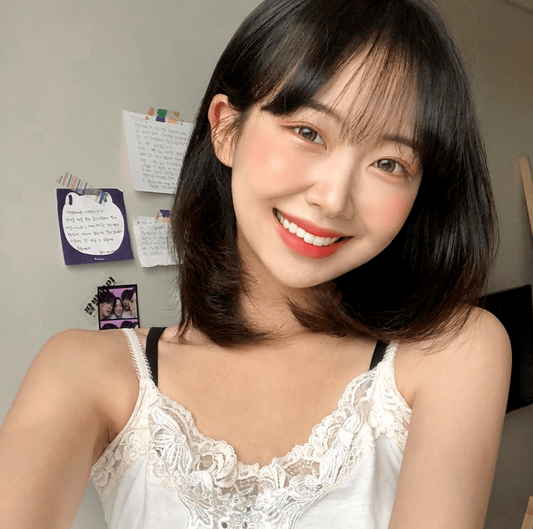 尴尬长度的发型，该如何选择造型