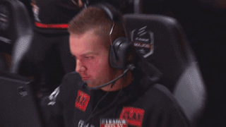 打了这么久CSGO你真的知道什么是有效交流吗?