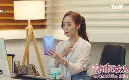 金秘书为什么这样1-14集朴敏英同款衬衫品牌大公开 金秘书为什么这样1-14集朴敏英同款衬衫品牌大公开
