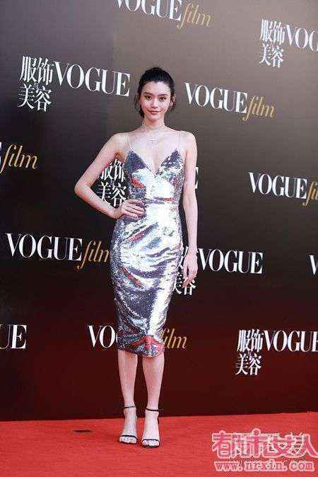 2018 Vogue Film之夜开幕式红毯 杨幂刘诗诗宋茜谁最美 2018 Vogue Film之夜开幕式红毯 杨幂刘诗诗宋茜谁最美