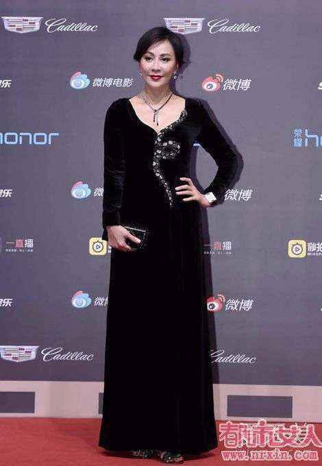 2018微博之夜红毯 流量小花集体爱上粉色仙女风 2018微博之夜红毯 流量小花集体爱上粉色仙女风