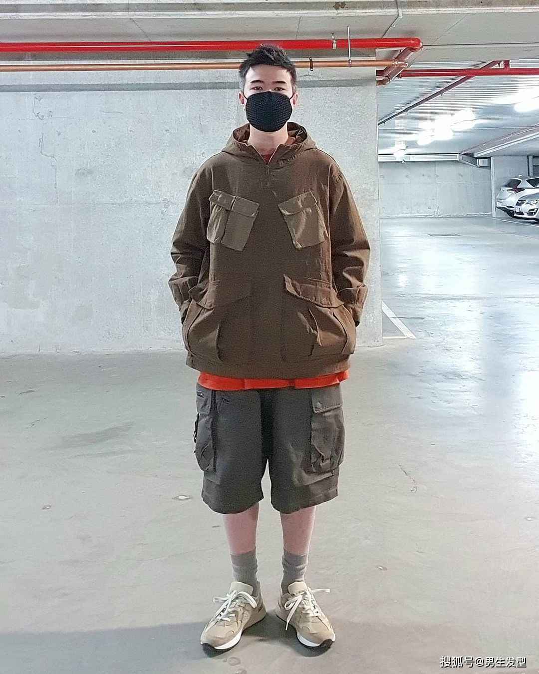 男生必会的“叠穿”技巧，外套衬衫这样搭配，颜值不高也很帅气