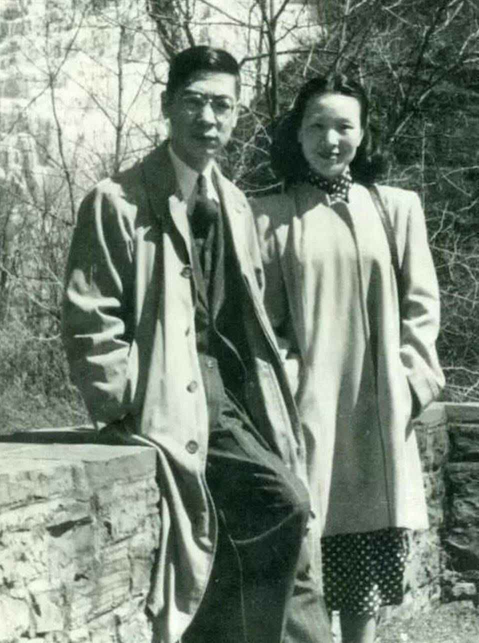 4年前离开的那个女人，我还是忘不了她…