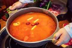 火锅店开在商场好还是街边好?