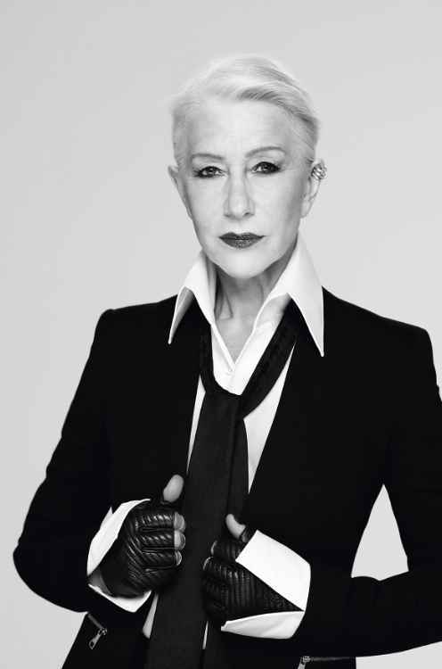 李宇春、Helen Mirren、奚梦瑶等巨星超模,用最卡尔的方式致敬卡尔
