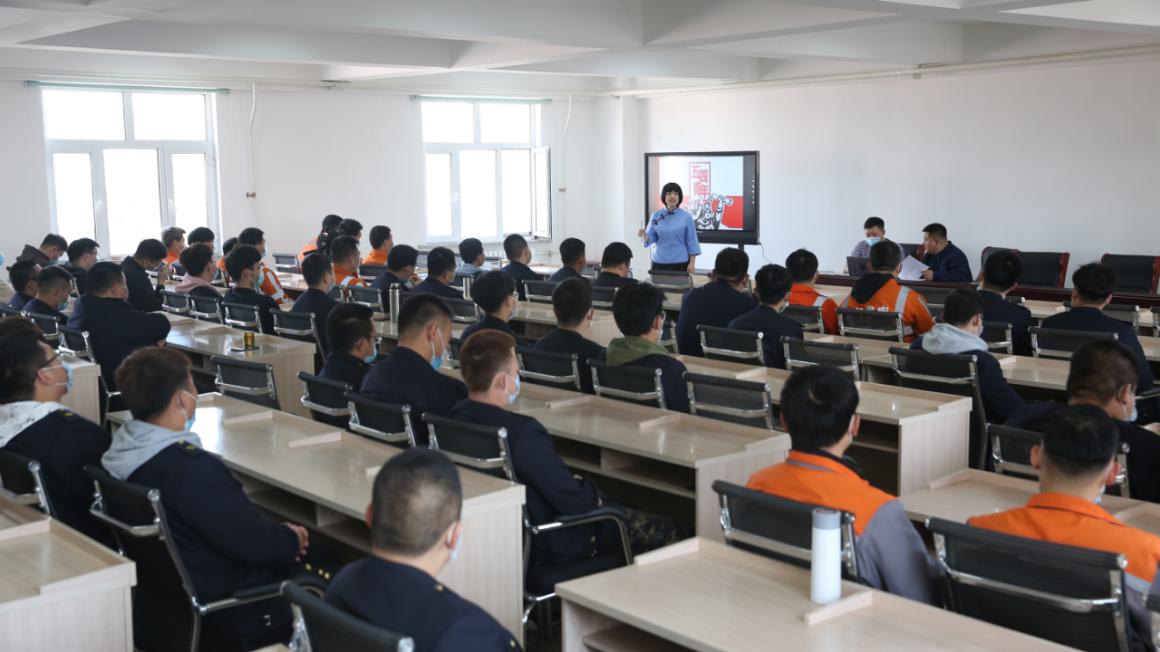 最北铁路青年讲师团让党史故事活起来