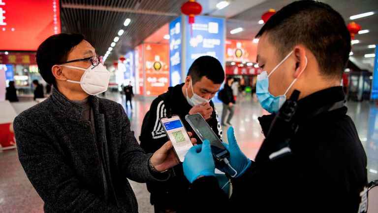 外媒：疫情将导致上半年智能手机产量下降30%